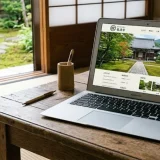 お寺のホームページ制作は外注と自作どちらが良い？運用のポイントとデザインの傾向も解説