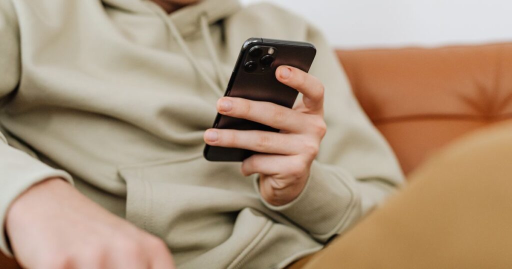 スマホ未対応のコーポレートサイトが抱える問題点
